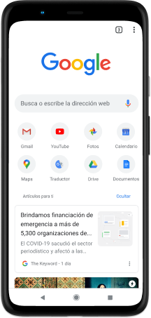 Pantalla del teléfono Pixel 4 XL que muestra la barra de búsqueda de Google.com, apps favoritas y artículos sugeridos.